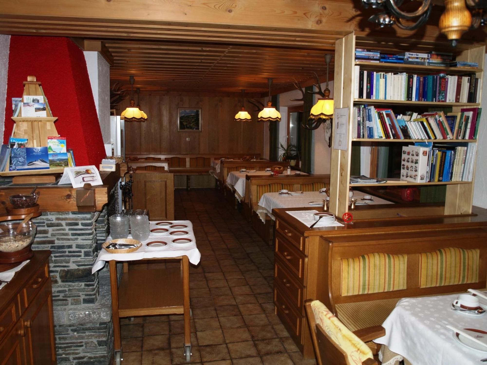Gaestehaus Hubertus Малта Екстериор снимка